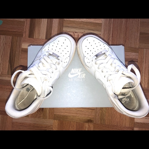 Nike Air Force One 1 unisex white Classic sneakers
